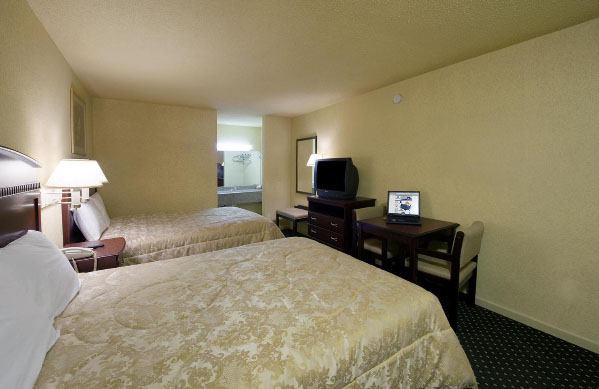 Americas Best Value Inn And Suites North Фармерс-Бранч Экстерьер фото